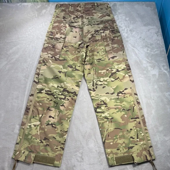 USGI APECS Wet Weather Trousers Multicam Men's Sz M/R Camo - Picture 4 of 11